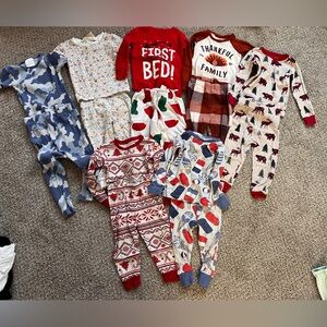 Bundle of 7 pairs girls boys unisex pajamas size 12-24 months various brands.